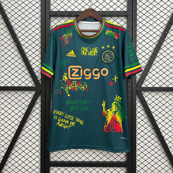 25∕26 Ajax Special Edition