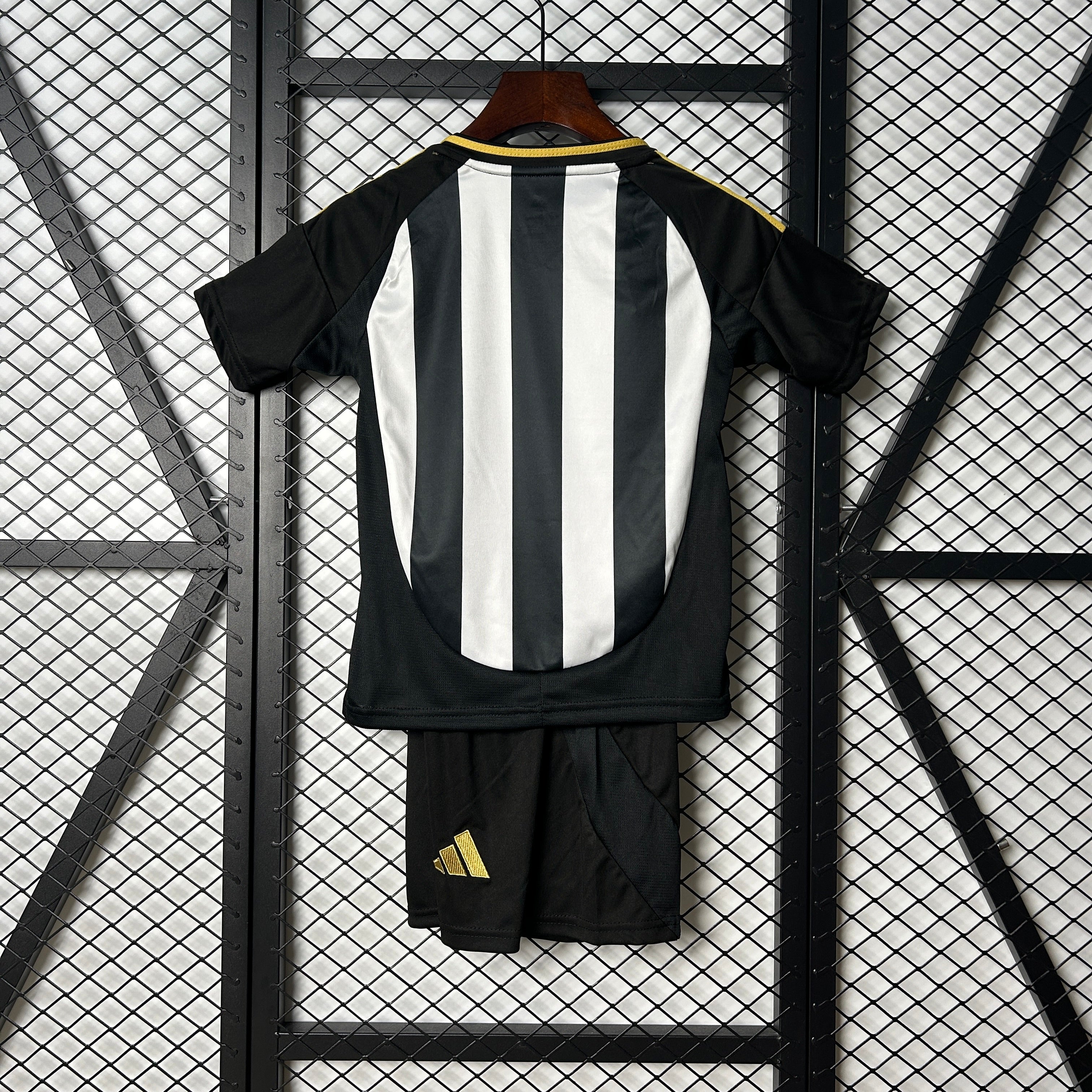 Conjunto Infantil Atlético Mineiro I 25/26 - Preto e Branco