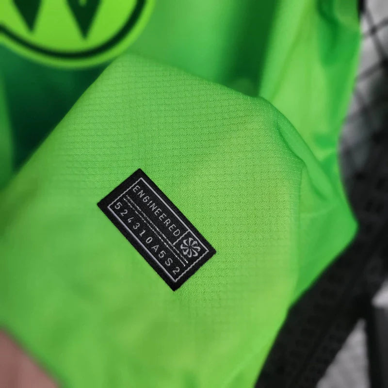 Camisa Feminina Wolfsburg 24/25 Home