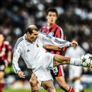 Camisa Zidane Real Madrid 2002 Legend