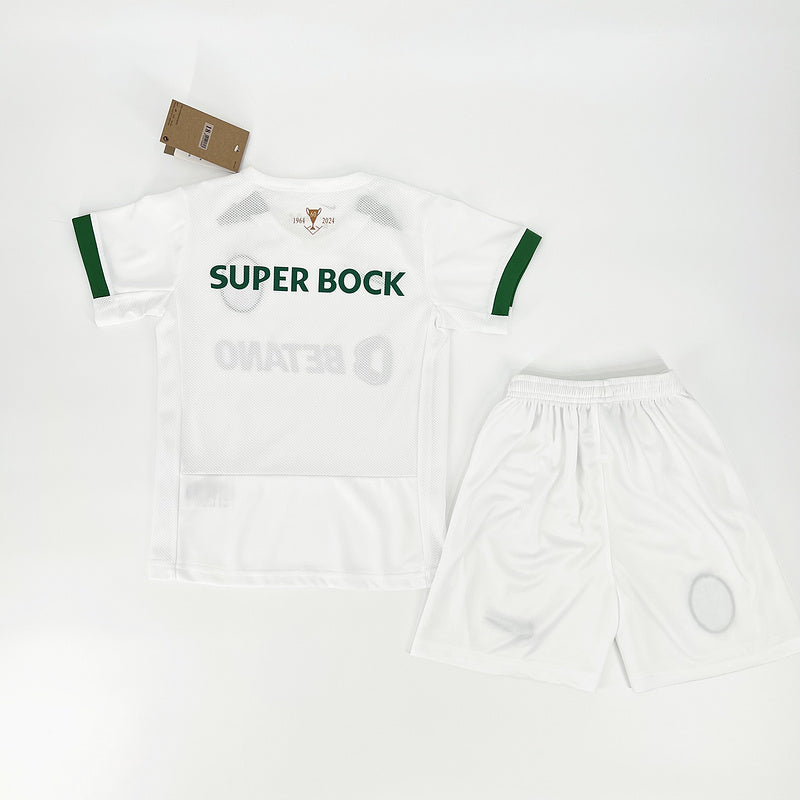 Infantil Sporting CP 2024∕25 Souvenir Infantil Kit 16-28(C605)