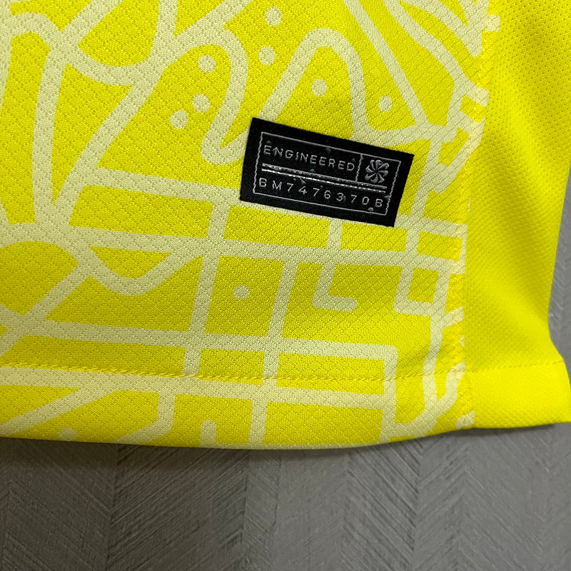 Camisa Feminina Seleção Brasil l 24/25 Nike - Amarelo